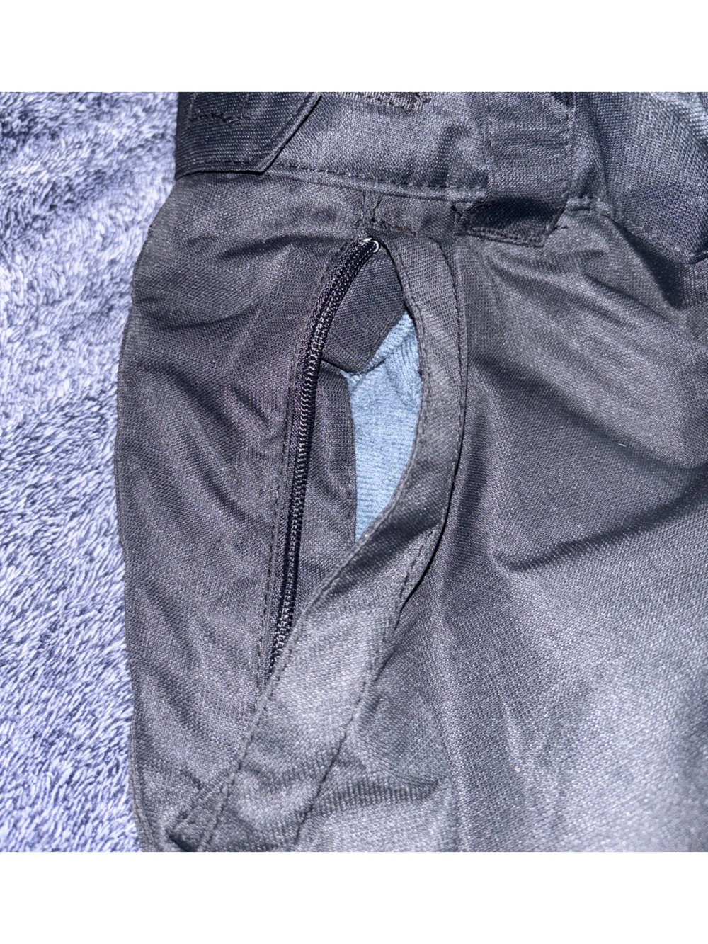 Women’s Black Arctix Ski/Snowpants - Picture 7 of 9